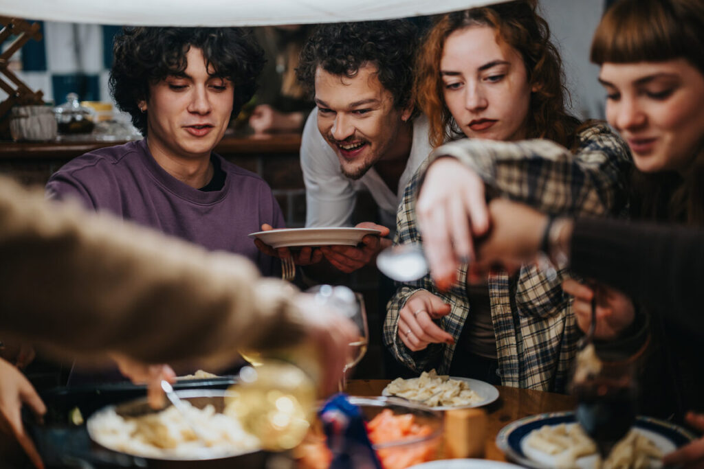 A Local’s Guide to Living in Sarasota’s Bay Island Neighborhood: Charm, Community, and Coastal Living